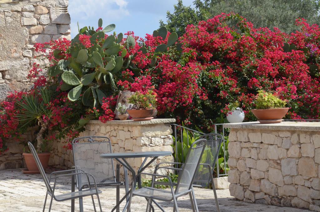 Hostal Casina Di Grotta Di Ferro Santa Croce Camerina Exterior foto