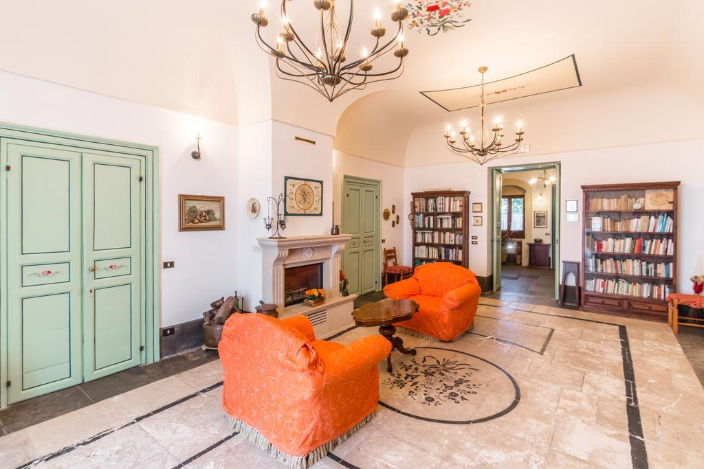 Hostal Casina Di Grotta Di Ferro Santa Croce Camerina Exterior foto