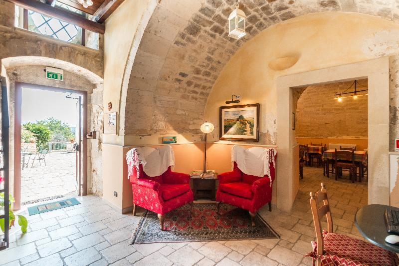 Hostal Casina Di Grotta Di Ferro Santa Croce Camerina Exterior foto